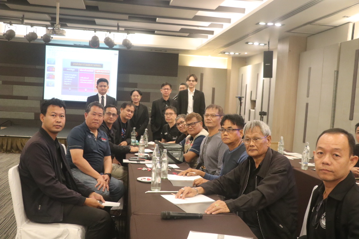 06.JPG